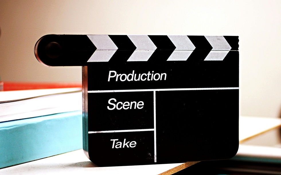 Foto cine para sala comunicacion.jpg